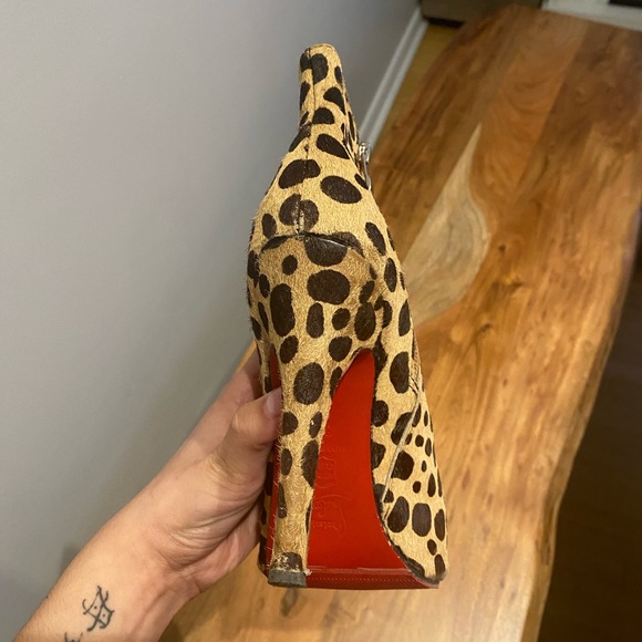 Christian Louboutin heeled boot - Picture 6 of 7